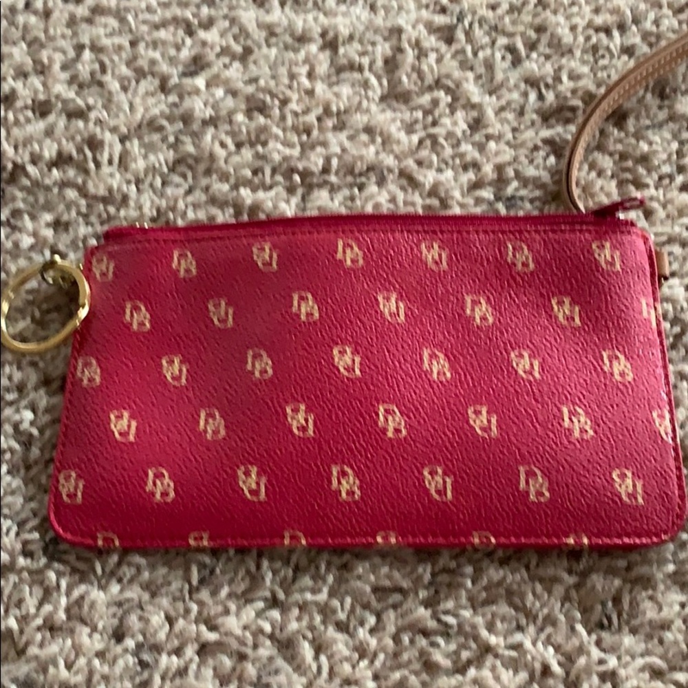 Dooney and Bourke wristlet